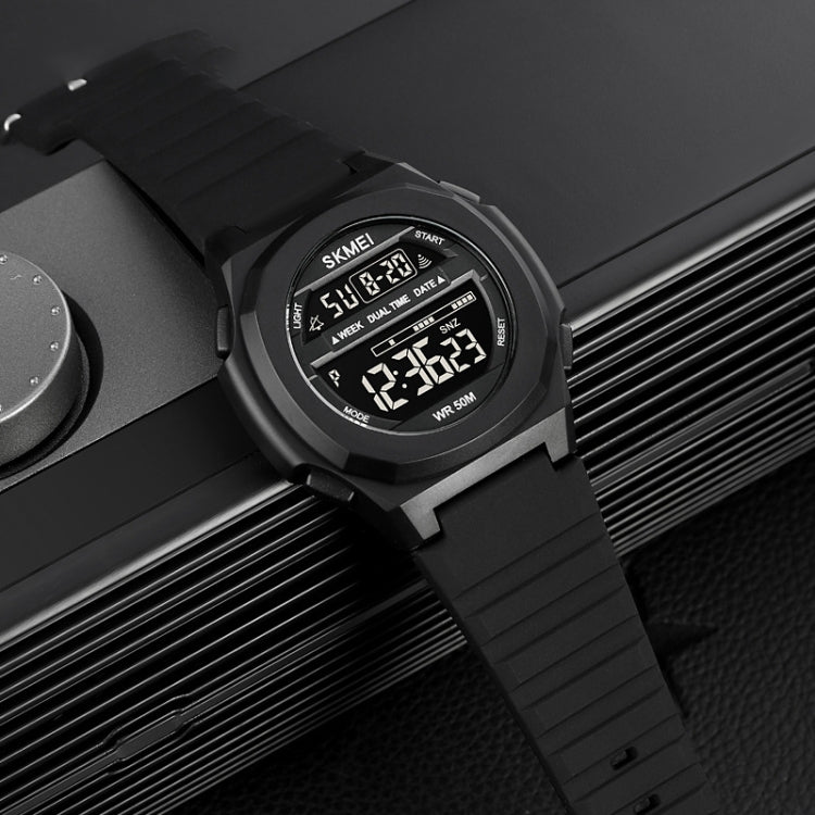 skmei-1821-stainless-steel-buckle-silicone-strap-electronic-watchblack-and-white